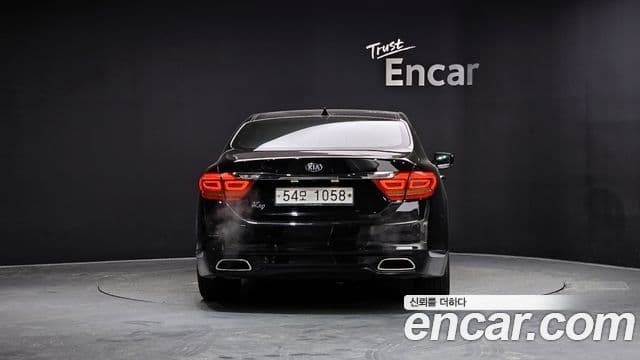 Kia K9 Executive, 2014 4