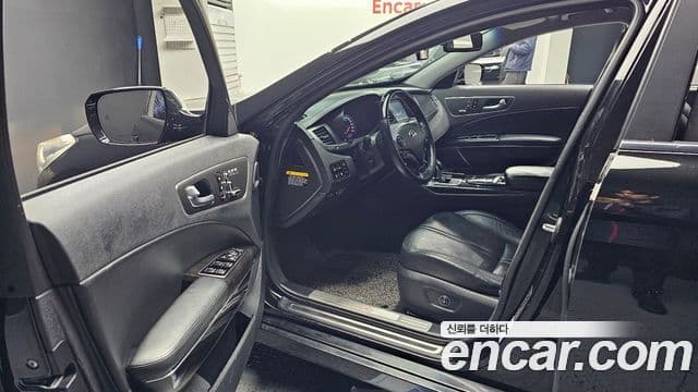 Kia K9 Executive, 2014 10