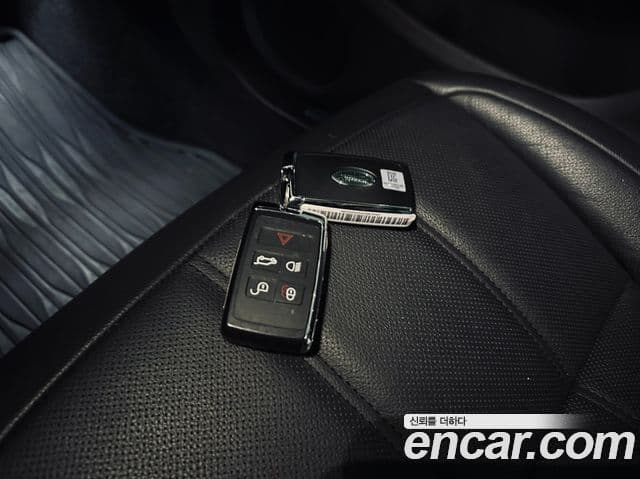Land Rover Range Rover Evoque 2세대 P250 Dynamic SE, 2024 11