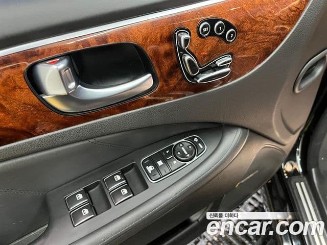 Hyundai Equus(новый кузов / новое поколение) Prestige, 2014 15