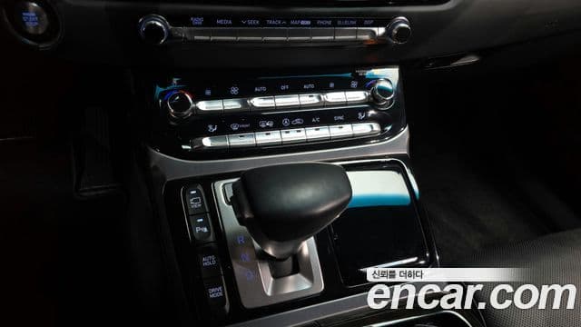 Genesis EQ900 Premium Luxury, 2018 9