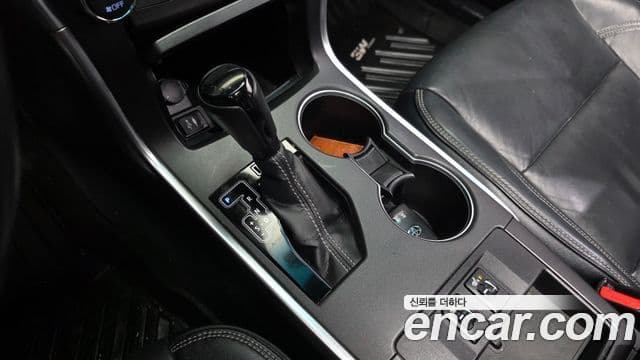 Toyota New 캠리 2.5 XLE, 2017 9