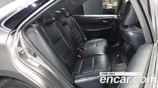 Toyota New 캠리 2.5 XLE, 2017 12