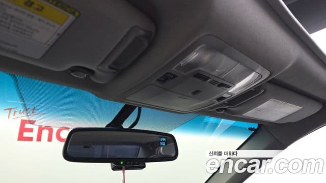 Toyota New 캠리 2.5 XLE, 2017 19