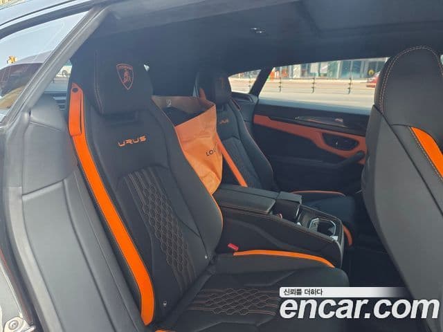 Lamborghini Urus 4.0 V8 S, 2024 9