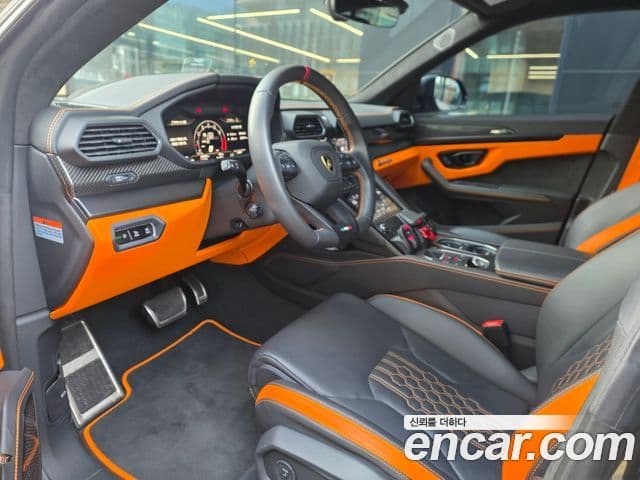 Lamborghini Urus 4.0 V8 S, 2024 12