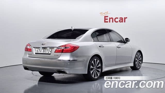 Hyundai Genesis Special, 2013 2