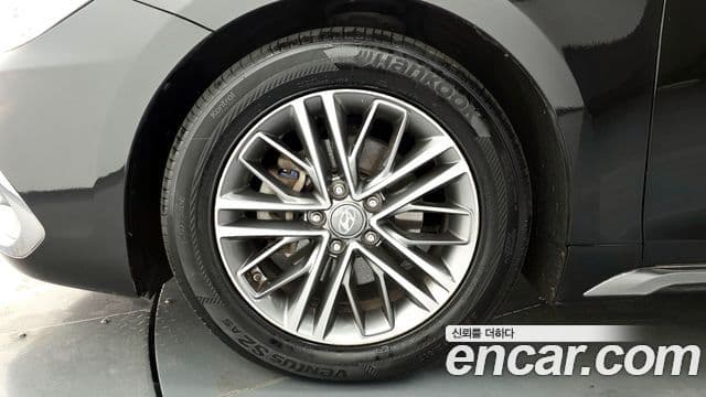 Hyundai Grandeur IG Modern, 2018 все фото