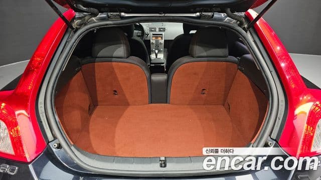 Volvo C30 1세대, 2010 19