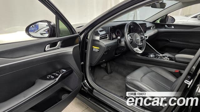 Kia K5 3세대 Prestige, 2020 10