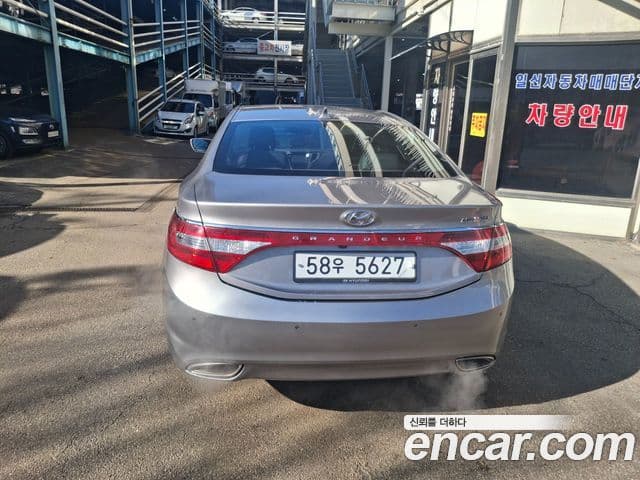 Hyundai Grandeur HG Luxury, 2012 4
