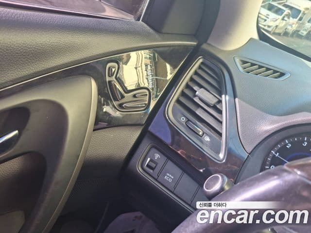 Hyundai Grandeur HG Luxury, 2012 14