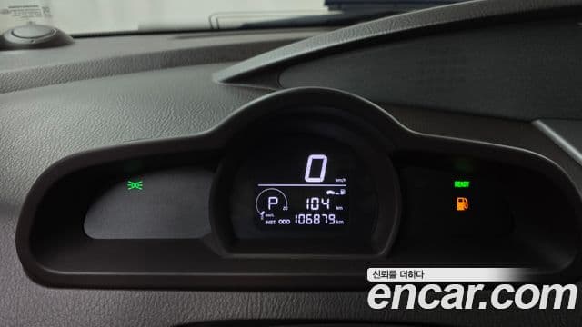 KG모빌리티(SsangYong) Korando 투리스모 4WD RX 9인승, 2016 8