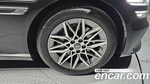 Genesis G80 (RG3) бензин 2.5 турбо AWD, 2025 все фото