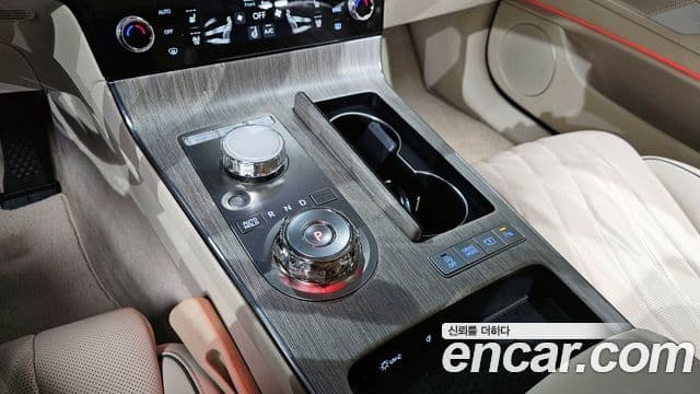 Genesis G80 (RG3) бензин 2.5 турбо AWD, 2025 9