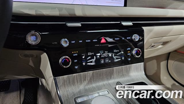 Genesis G80 (RG3) бензин 2.5 турбо AWD, 2025 16