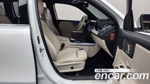 Mercedes-Benz GLB-класс X247 GLB220, 2021 11