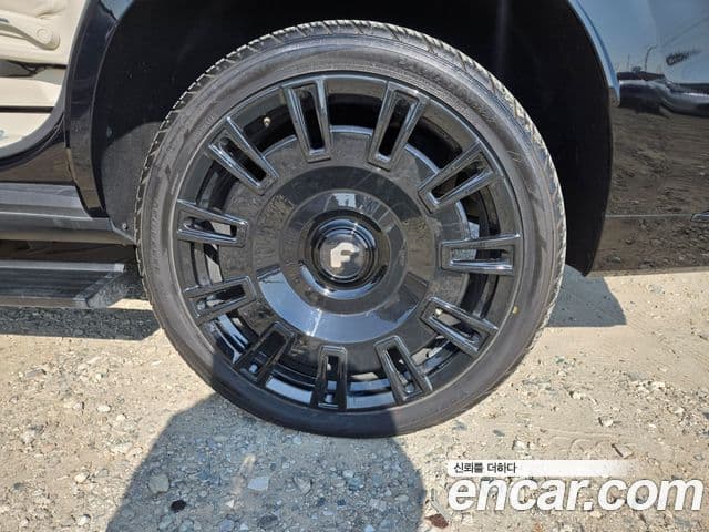 Cadillac Escalade 5세대 Sport Platinum, 2024 все фото