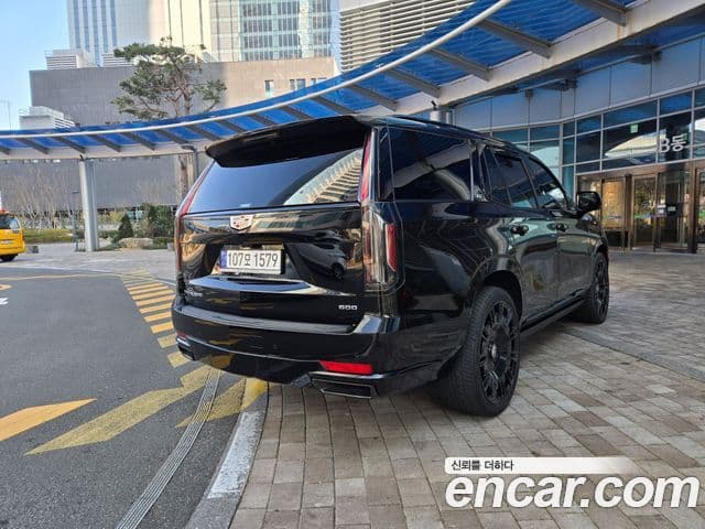 Cadillac Escalade 5세대 Sport Platinum, 2024 9