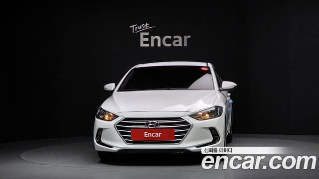 Hyundai Avante AD Style, 2017 3