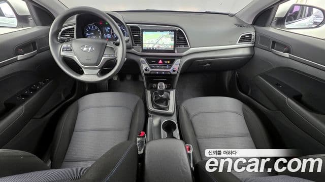 Hyundai Avante AD Style, 2017 7