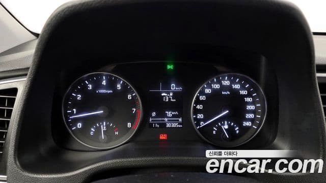 Hyundai Avante AD Style, 2017 8