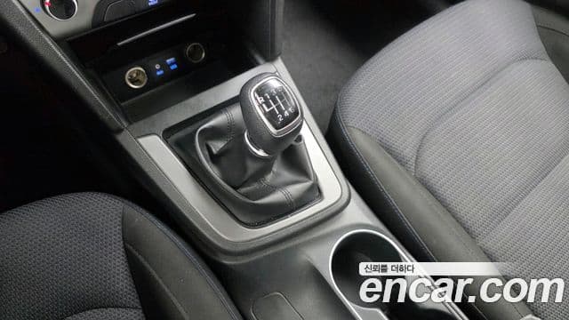 Hyundai Avante AD Style, 2017 9