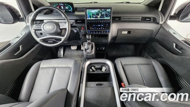 Hyundai Staria Modern, 2025 7