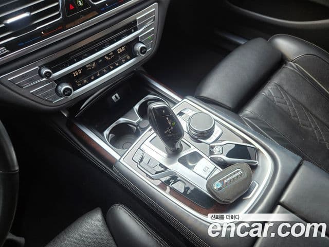 BMW 7시리즈 (G11) 750Li xDrive, 2016 9