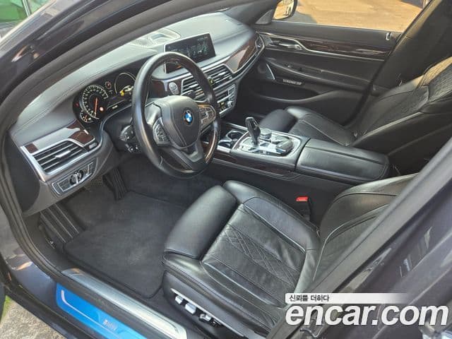 BMW 7시리즈 (G11) 750Li xDrive, 2016 10