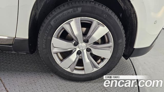 Peugeot 2008 1.6 e-HDi Felline L, 2016 все фото