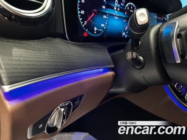 Mercedes-Benz E-класс W213 Avantgarde, 2023 18