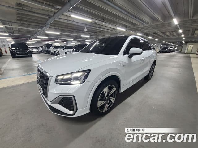 Audi Q2 Premium, 2023 3