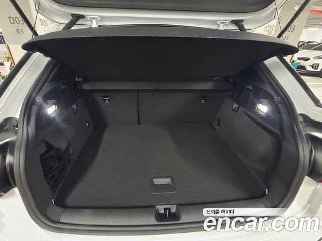 Audi Q2 Premium, 2023 11