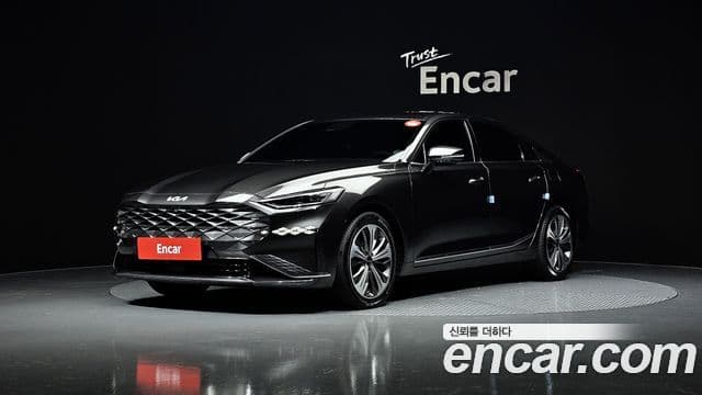 Kia K8 гибрид Signature, 2022 1