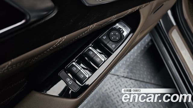 Kia K8 гибрид Signature, 2022 16