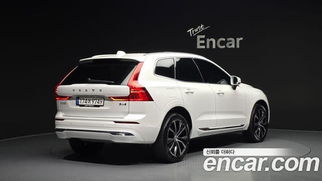 Volvo XC60 2세대 B6 Ultimate Bright, 2024 2