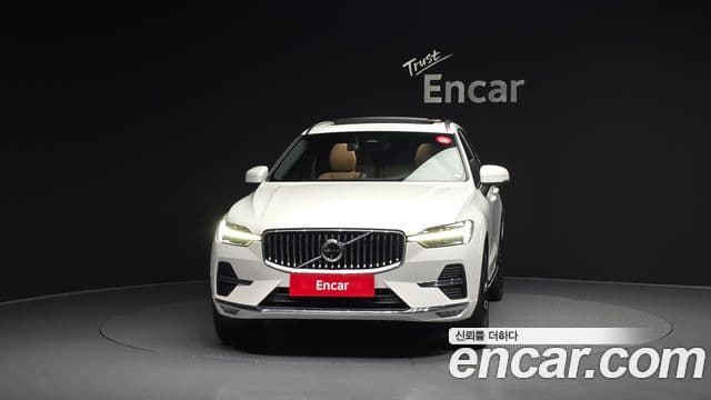 Volvo XC60 2세대 B6 Ultimate Bright, 2024 3