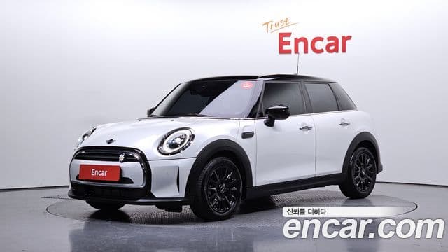 Mini Cooper 3세대, 2024 1