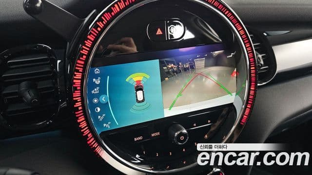 Mini Cooper 3세대, 2024 15