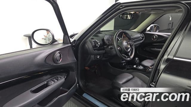 Mini Cooper 클럽맨 2세대, 2021 10