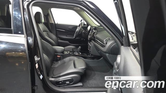 Mini Cooper 클럽맨 2세대, 2021 11