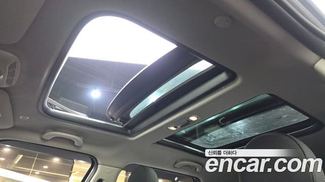 Mini Cooper 클럽맨 2세대, 2021 19