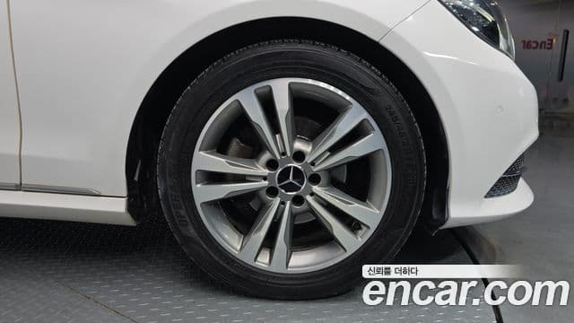 Mercedes-Benz E-класс W212 Avantgarde, 2014 все фото