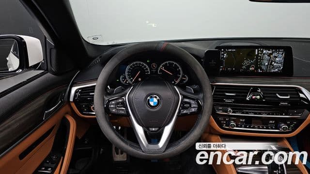 BMW 5시리즈 (G30) 520d xDrive M Sport Plus, 2017 15