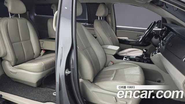 Kia All New Carnival Noblesse, 2018 10