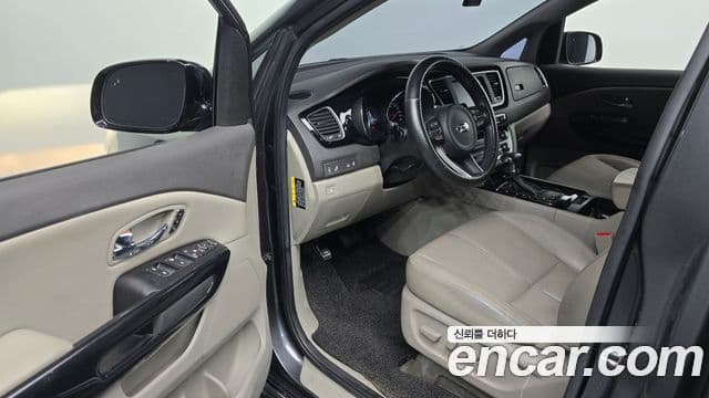 Kia All New Carnival Noblesse, 2018 11
