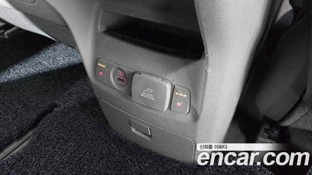 Kia All New Carnival Noblesse, 2018 19