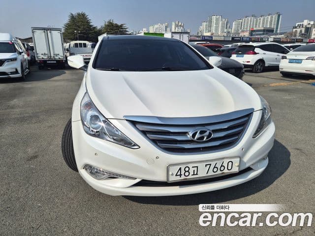 Hyundai Sonata The / новый 브릴리언트 LPI Modern(для людей с инвалидностью), 2013 1