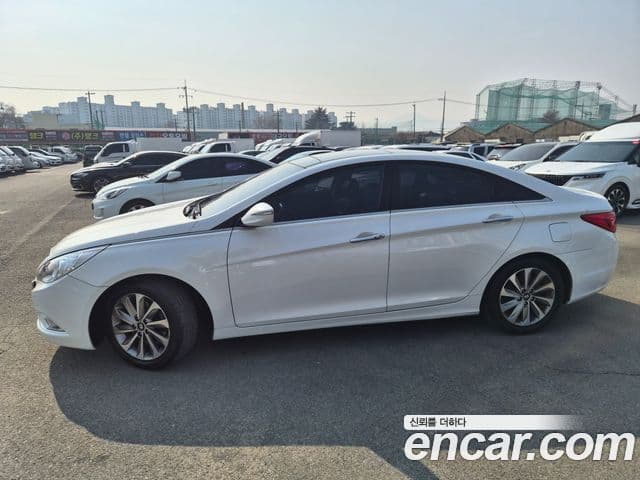 Hyundai Sonata The / новый 브릴리언트 LPI Modern(для людей с инвалидностью), 2013 4